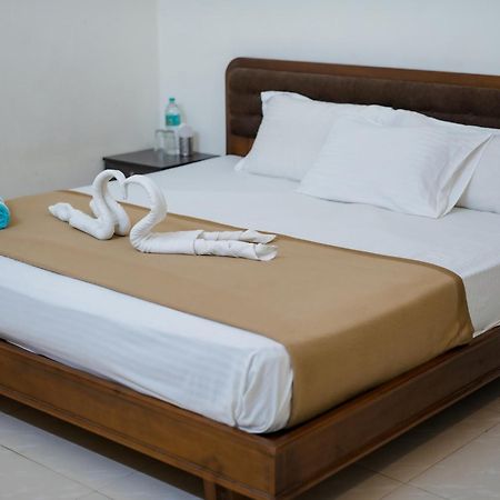 Athirappilly Ambady Resort Exterior photo